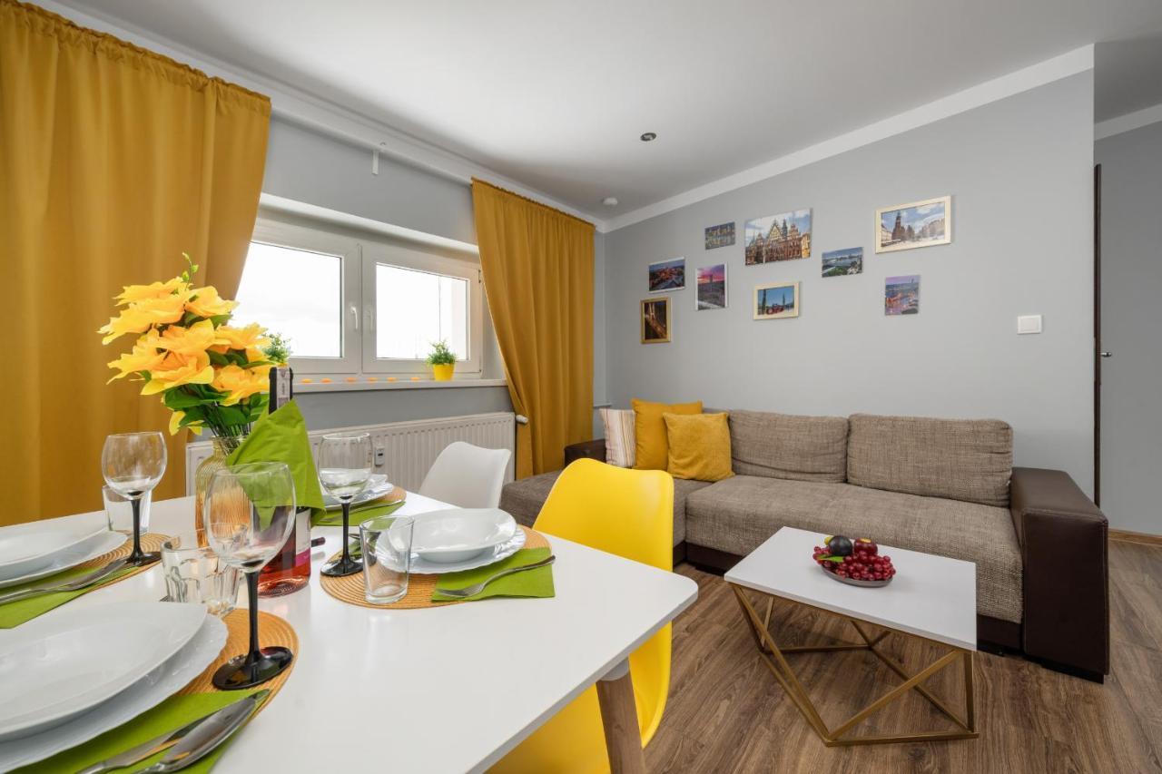 Market Square Corner Apartment Kuznicza By Noclegi Renters Wrocław Exterior foto